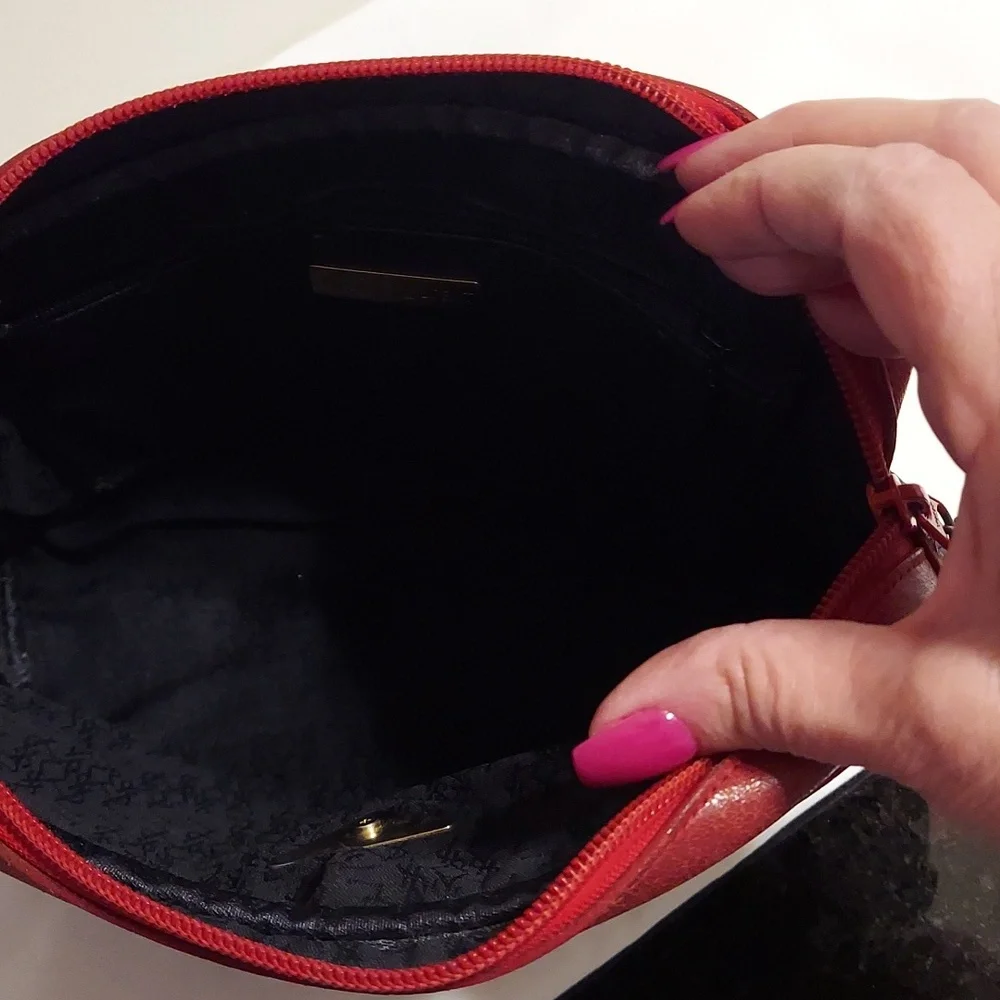 Authentic Yves Saint Laurent Clutch Bag in Textured PVC and Red Leather - Picture 9 of 9